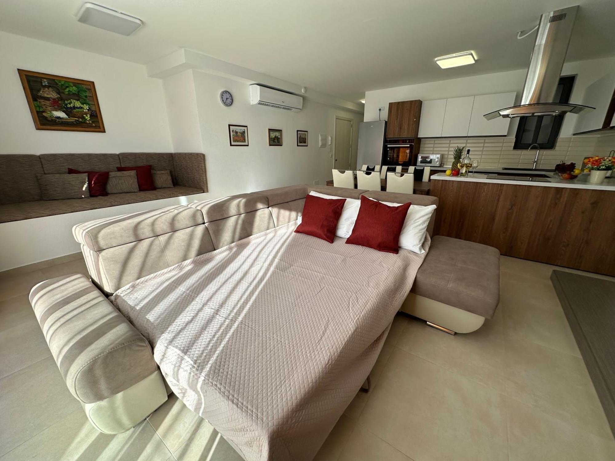 New, Airy And Spacious Apartment In Mellieha Exterior foto